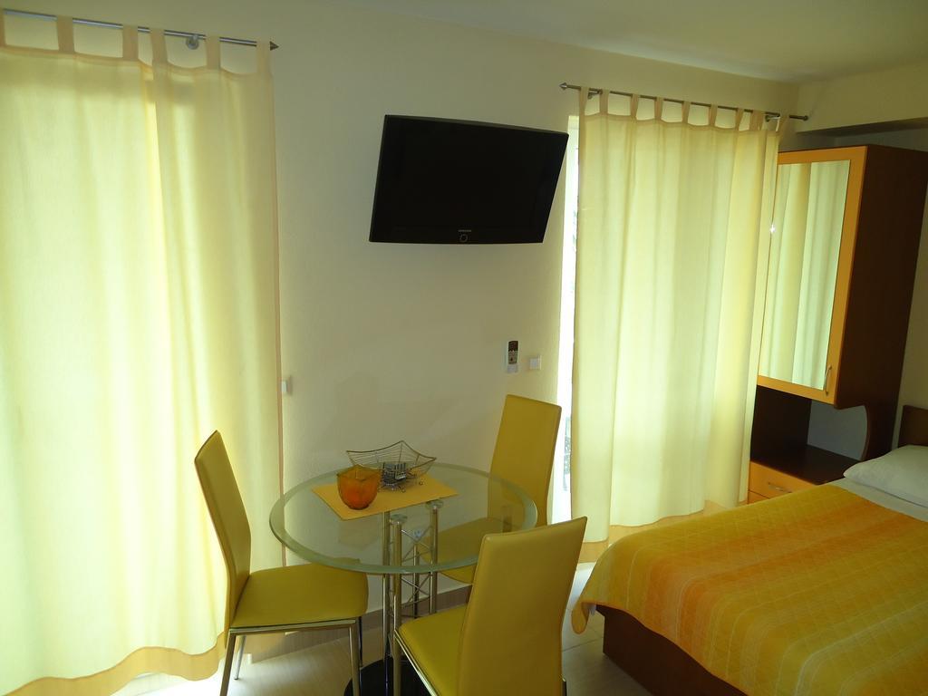 Villa Grgo Apartments Tučepi Chambre photo