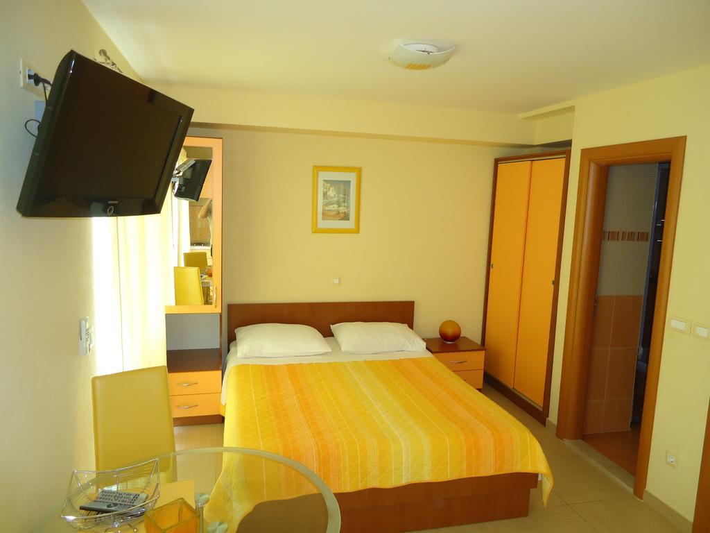 Villa Grgo Apartments Tučepi Chambre photo