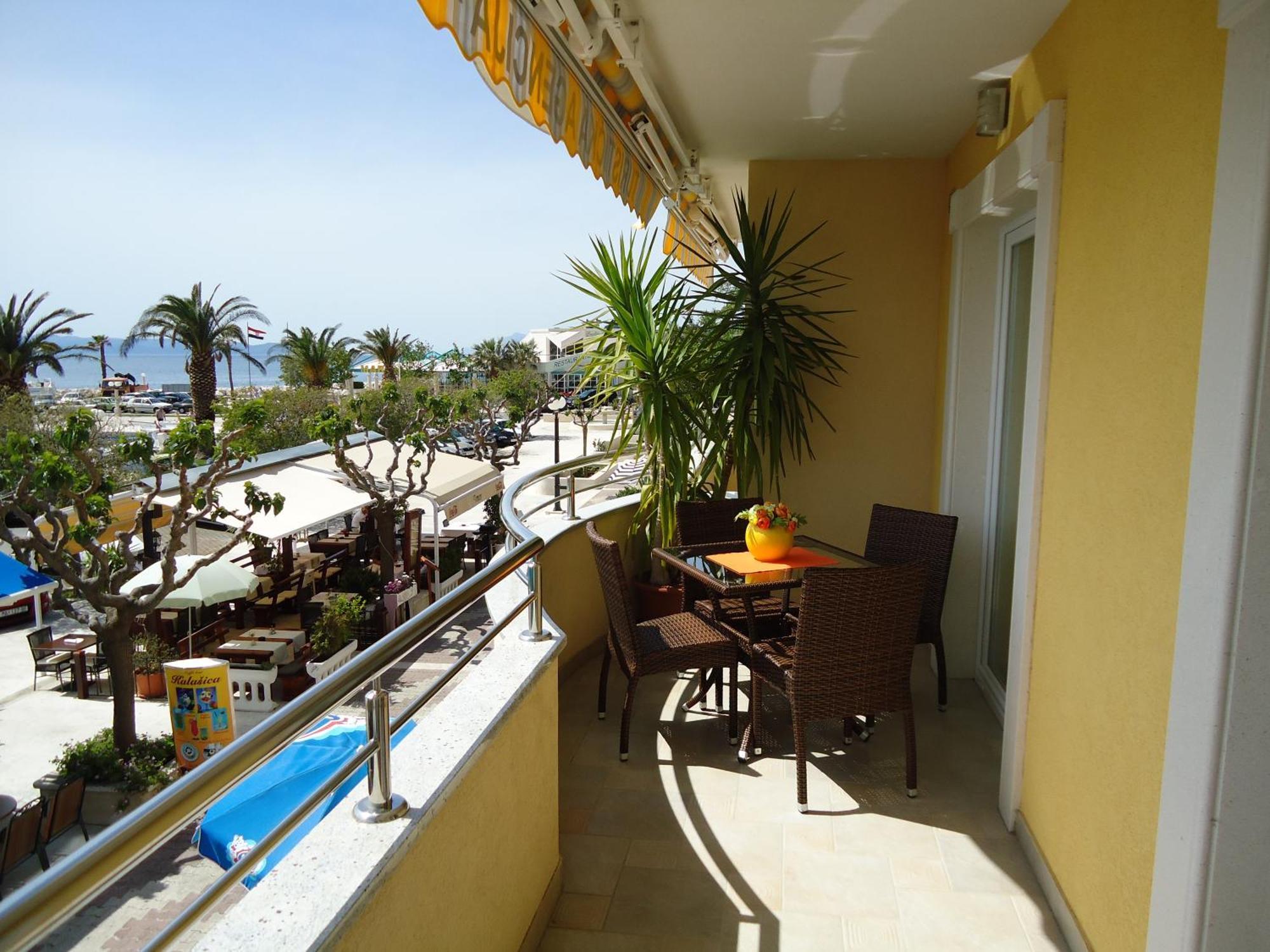 Villa Grgo Apartments Tučepi Extérieur photo