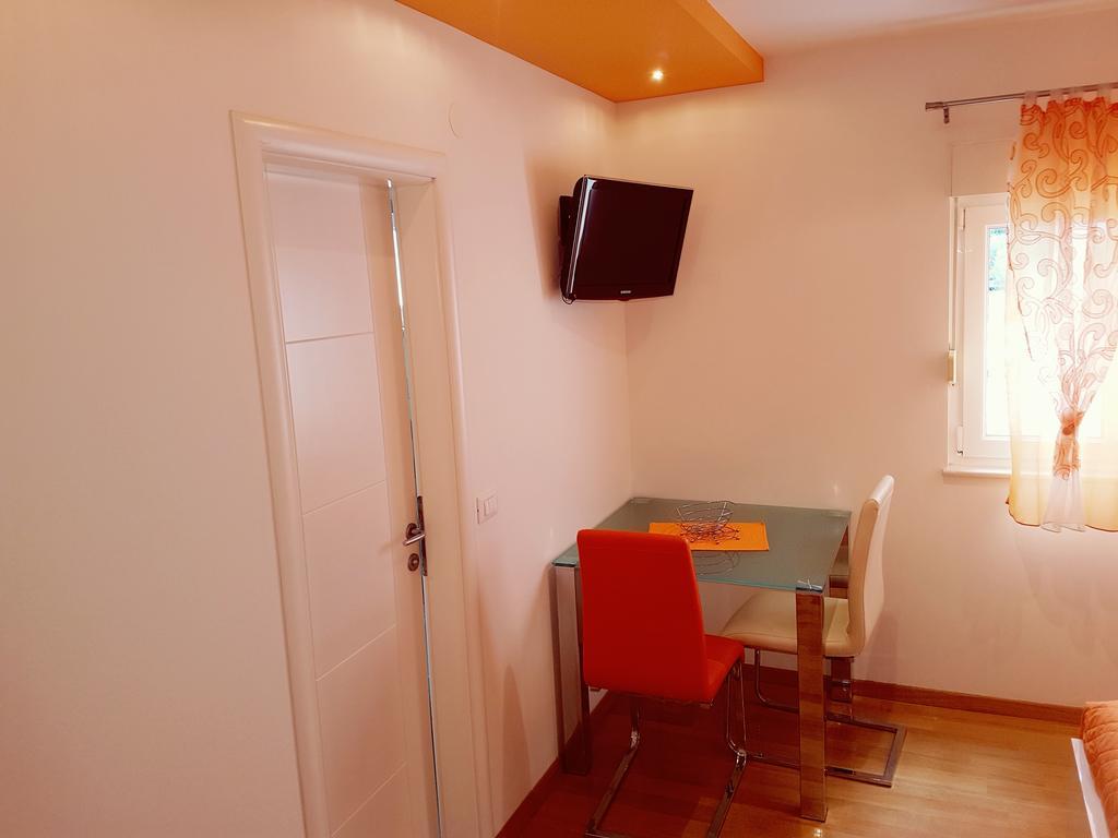 Villa Grgo Apartments Tučepi Extérieur photo